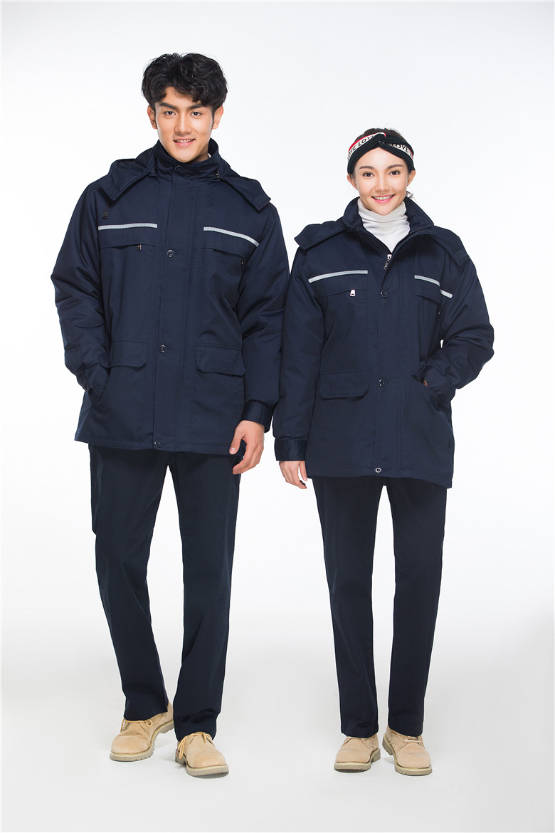 企業(yè)冬季定制工作服需要注意哪些事項 企業(yè)冬季定制工作服需要注意哪些事項